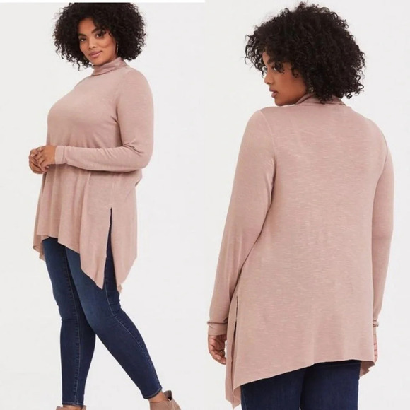 Super Soft  Plush Turtleneck Sharkbite Hem Tunic Sweatshirt - Picture 1 of 16